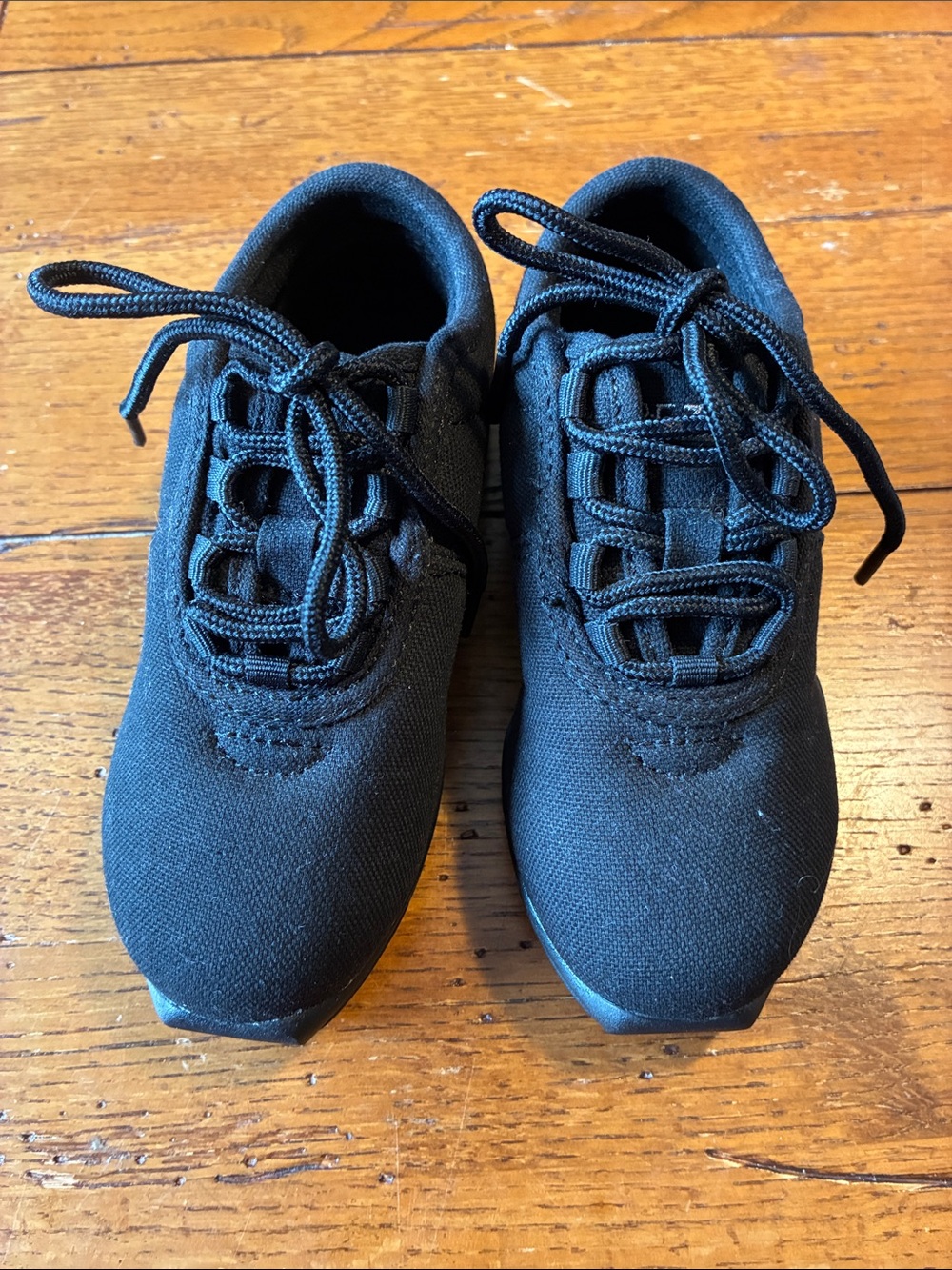 Capezio dance shoes black dance sneaker